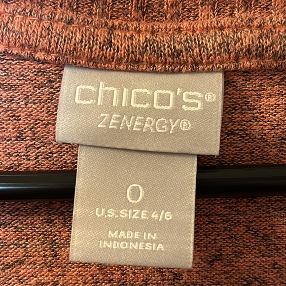 Chicos Zenergy Orange Vneck size 0 (4/6) - Picture 3 of 5